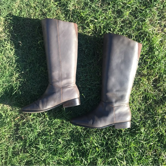 St. John’s Bay  Leather Tall Taupe  Boots Size 9 - Picture 5 of 8